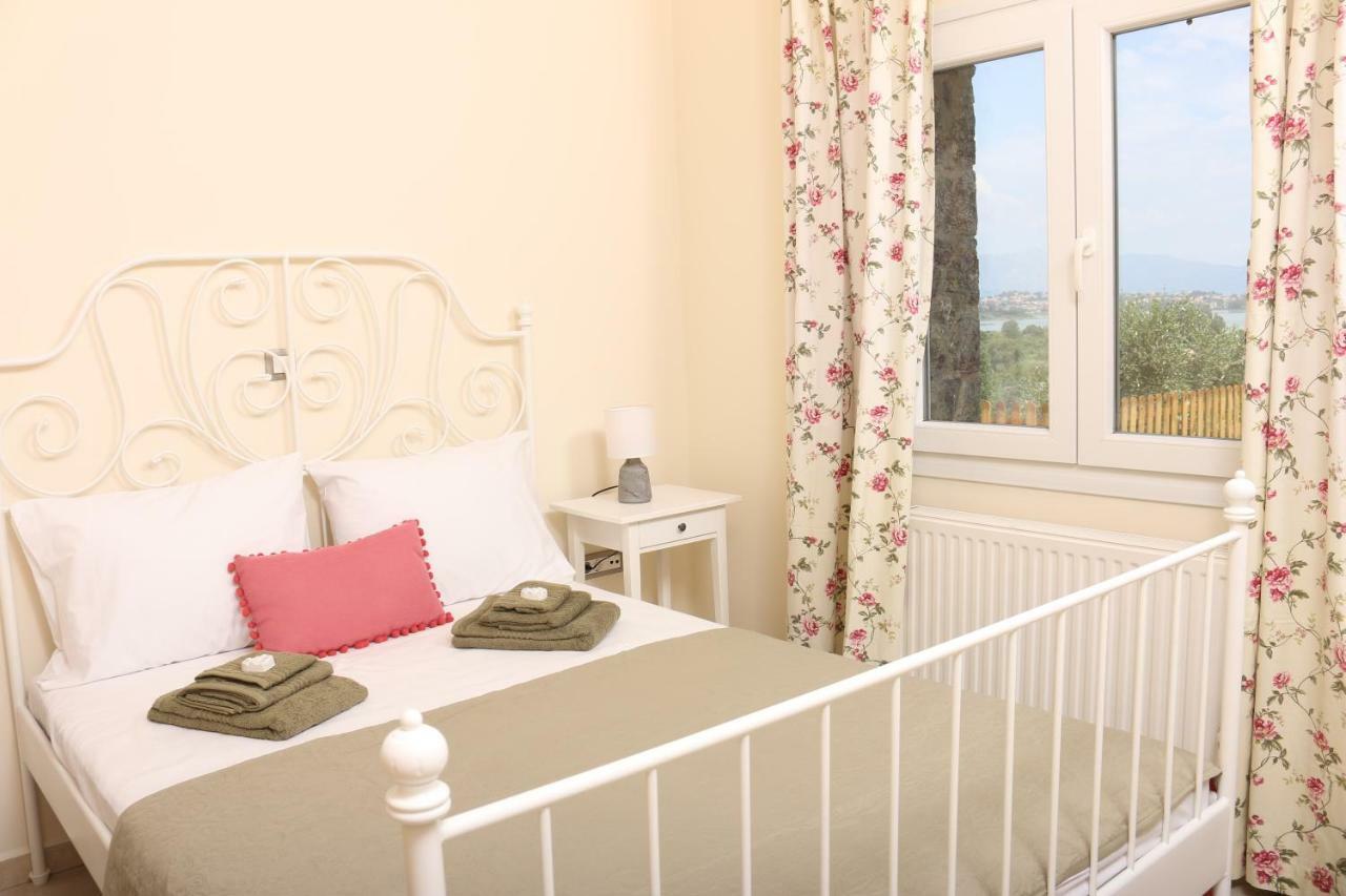Corfu View Deluxe Villa Perama  Buitenkant foto